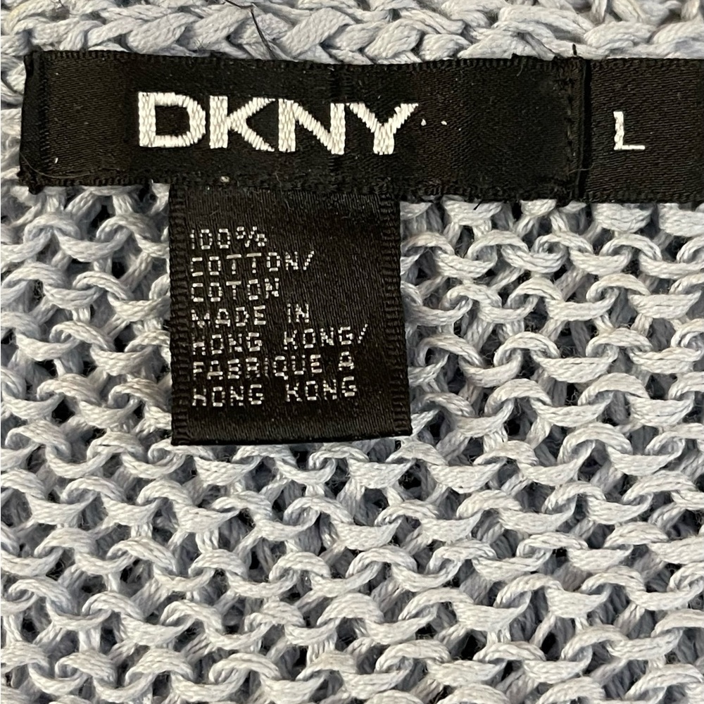 🔴 DKNY loosely knitted baby blue top. Size L - Picture 4 of 6